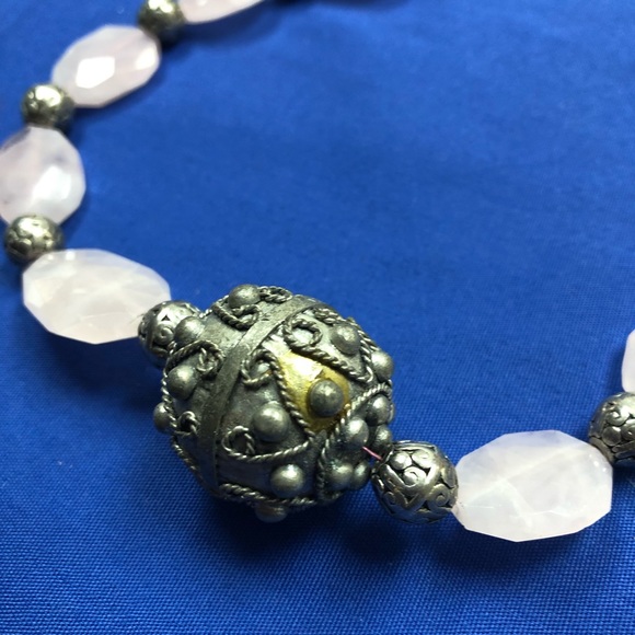 Unique Rose Necklace & Bracelet - Picture 5 of 7